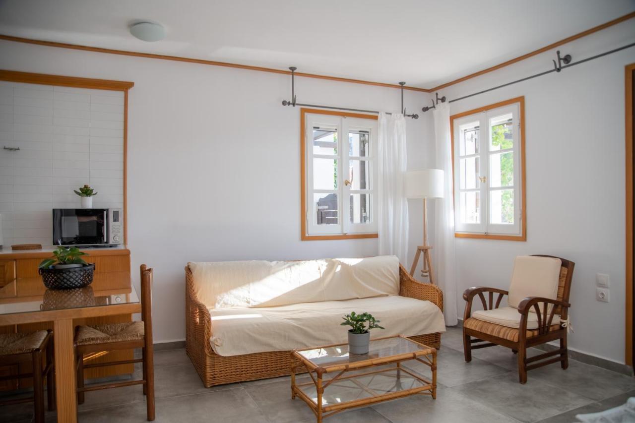 Lotos Beach Home Kini المظهر الخارجي الصورة