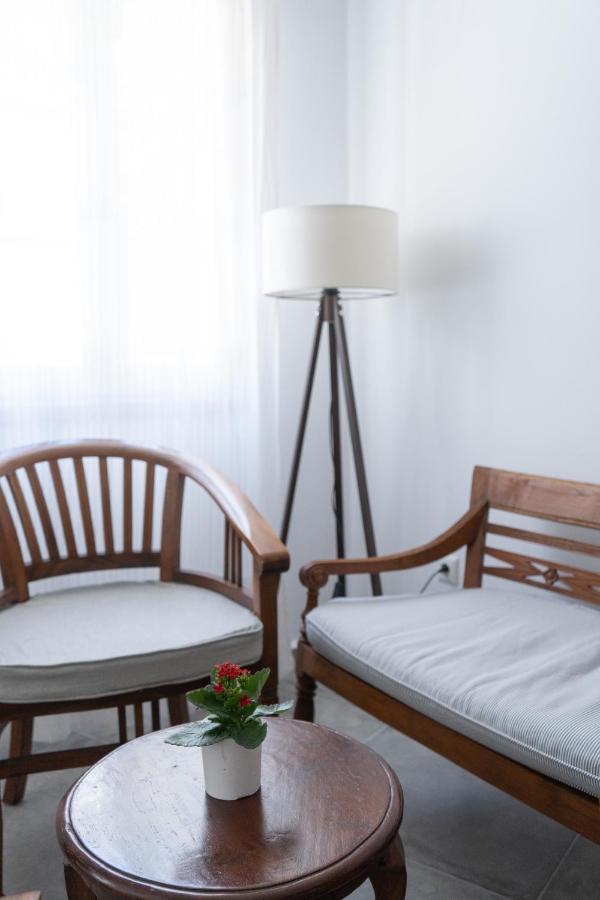 Lotos Beach Home Kini المظهر الخارجي الصورة